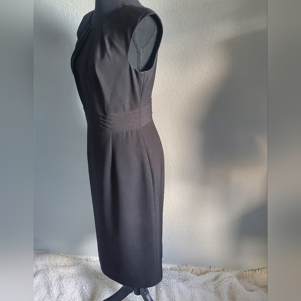 Tahari ASL Sleeveless Sheath Dress Pleated Round Neck Black Women's Size 4 - Picture 3 of 9